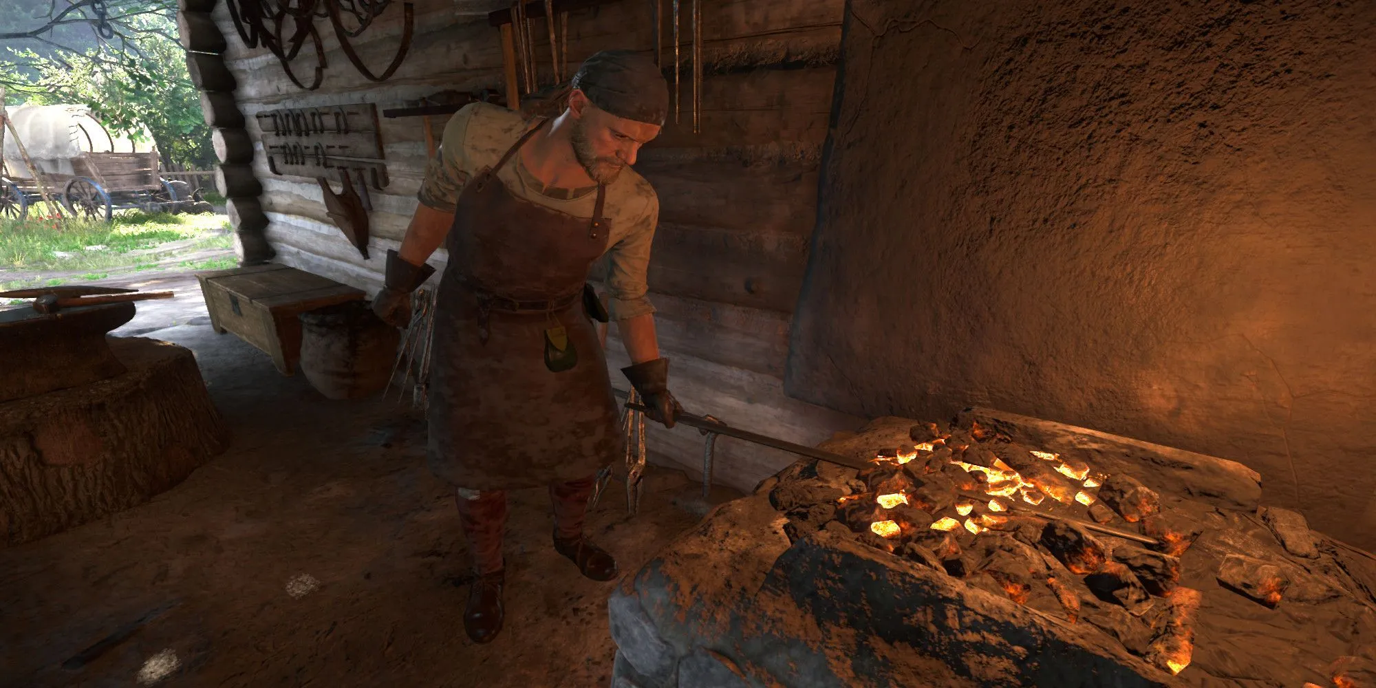 Thợ rèn làm việc tại lò rèn trong Kingdom Come Deliverance 2, minh họa kỹ năng rèn vũ khí
