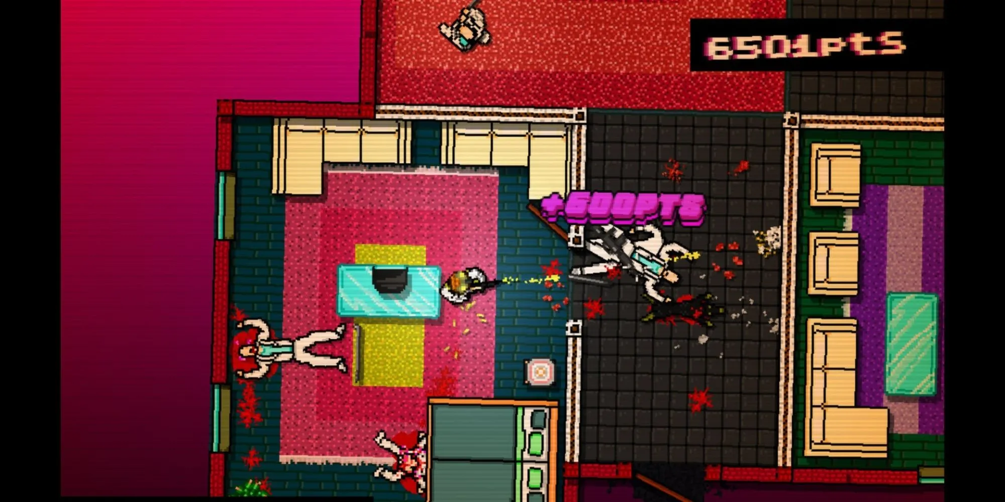 Cảnh gameplay góc nhìn từ trên xuống của Hotline Miami, nhân vật chính đeo mặt nạ động vật tấn công kẻ thù trong bối cảnh retro