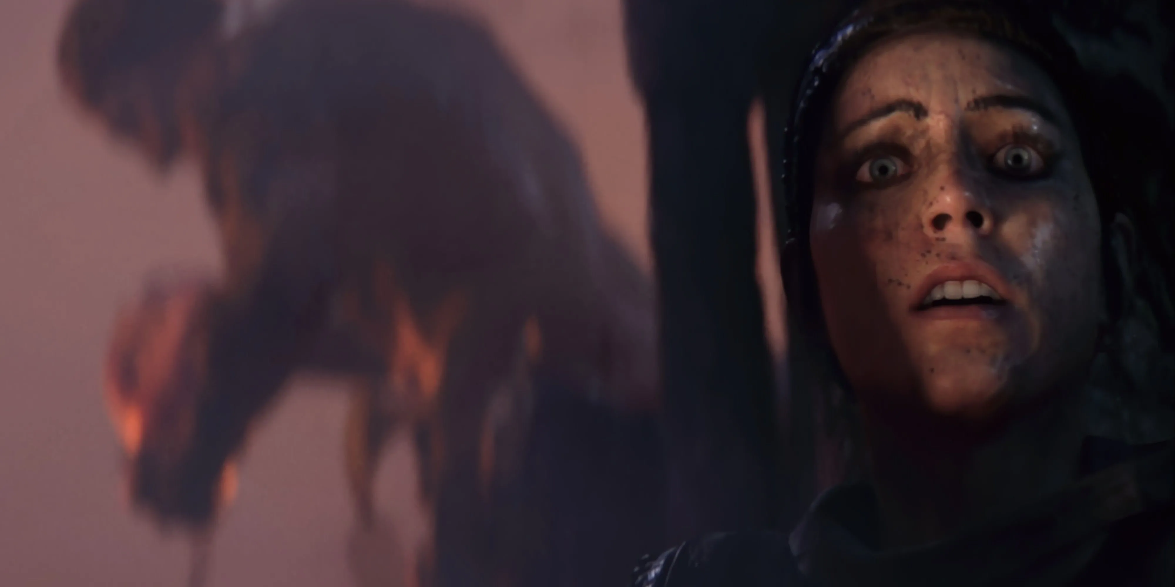 Hình ảnh Senua trong khoảnh khắc căng thẳng của Hellblade 2